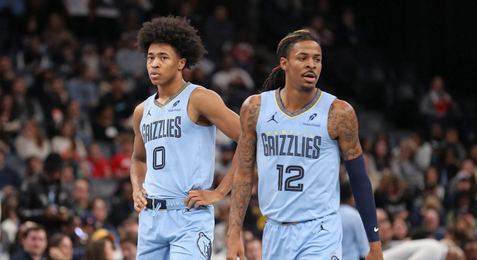 马卡：皇马密切关注科莫后卫拉蒙，英超多队也展开考察（马卡报：皇马紧盯科莫后卫拉蒙，英超多队亦派人考察）