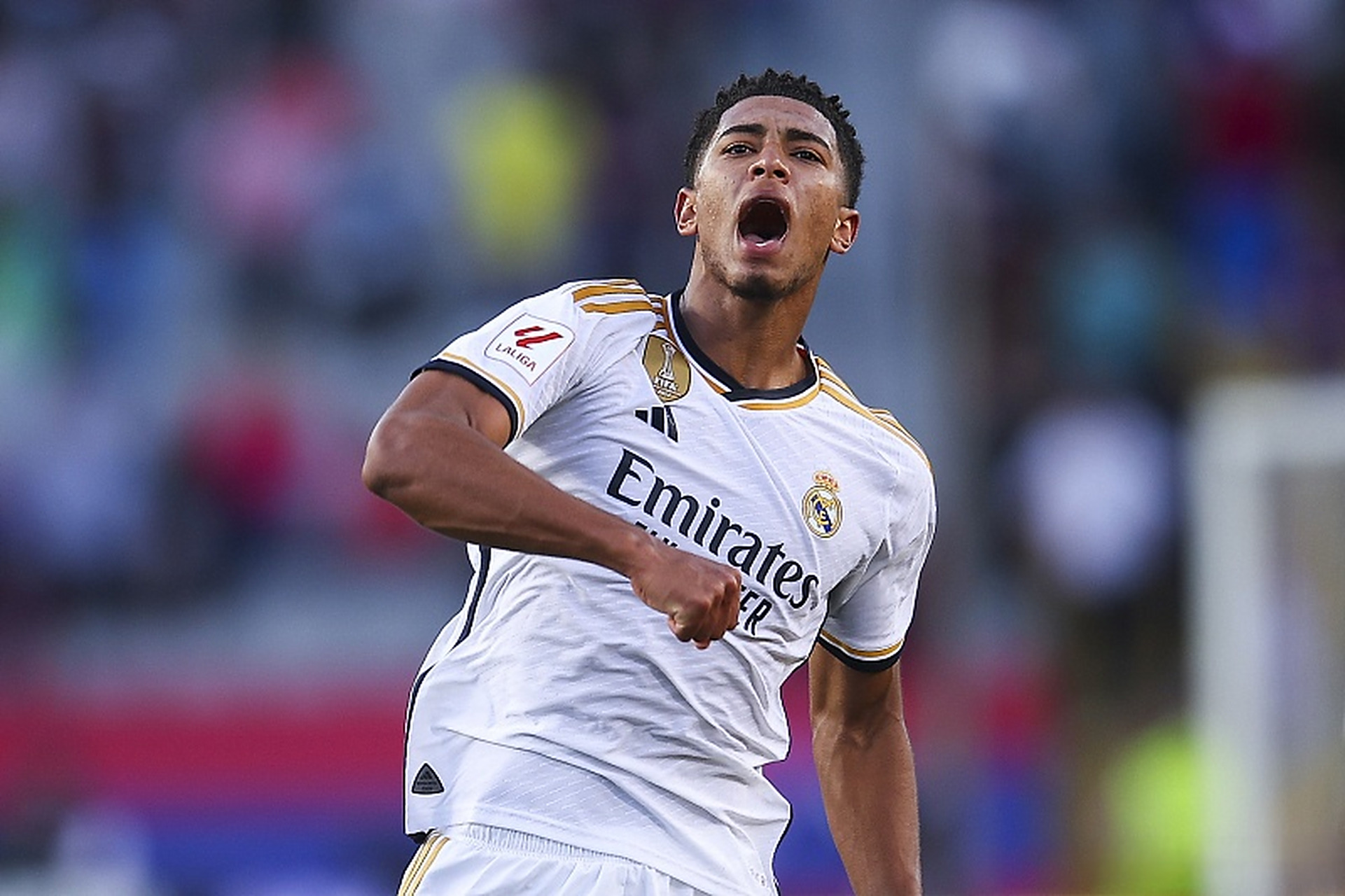 状态回来了！麦凯恩贡献赛季新高20分，连续3场得分上双（麦凯恩找回手感！砍下本季新高20分，已连3战得分上双）