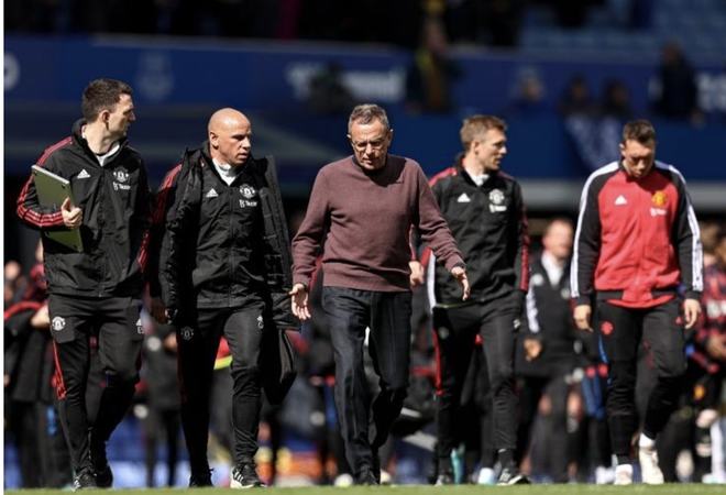 利物浦主帅阿利松表示萨拉赫缺席对阵国际米兰比赛他所作所为后果（阿利松：萨拉赫缺席战国米需承担后果）