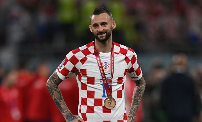 基米希：即便穆西亚拉复出卡尔也会出场，他应该入选德国队（基米希：穆西亚拉回归也不影响卡尔出场，他理应入选德国队）